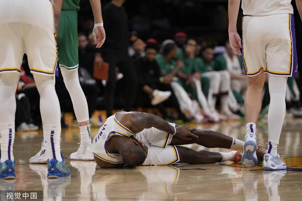 决定比赛胜 决定比赛胜