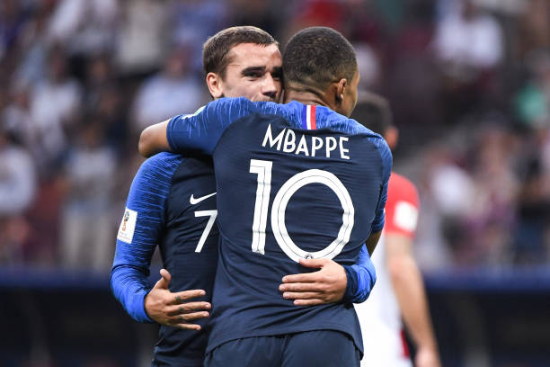 外线表现上 外线表现上